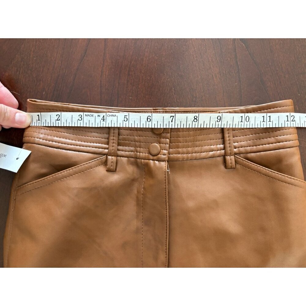 Aritzia Wilfred NWT Funk Pants in Cognac Brown Faux Leather Size 0 - Picture 9 of 12